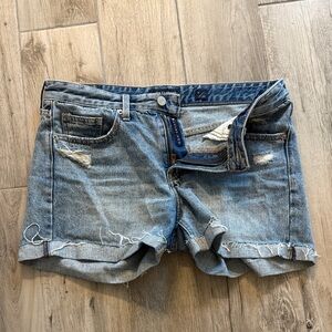 Lucky Brand Women’s Denim Jeans with Classic Blue